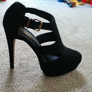 Rock and Republic heeled "booties"